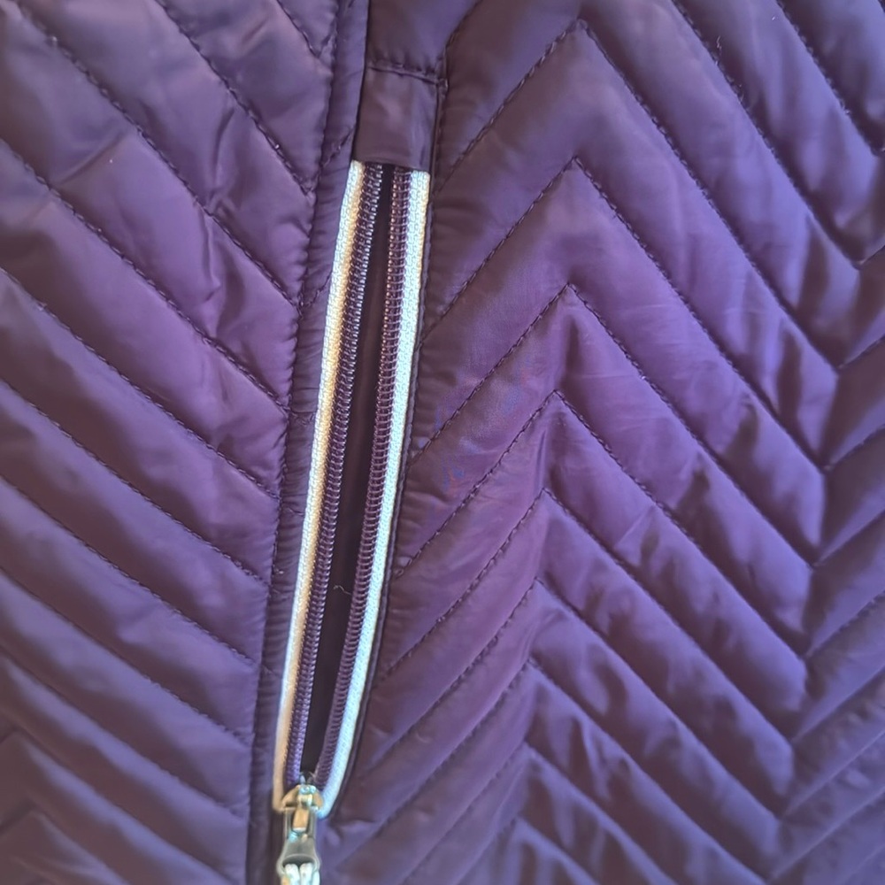Free Country Deep Purple Quilted Vest with Sherpa Collar - Picture 3 of 6